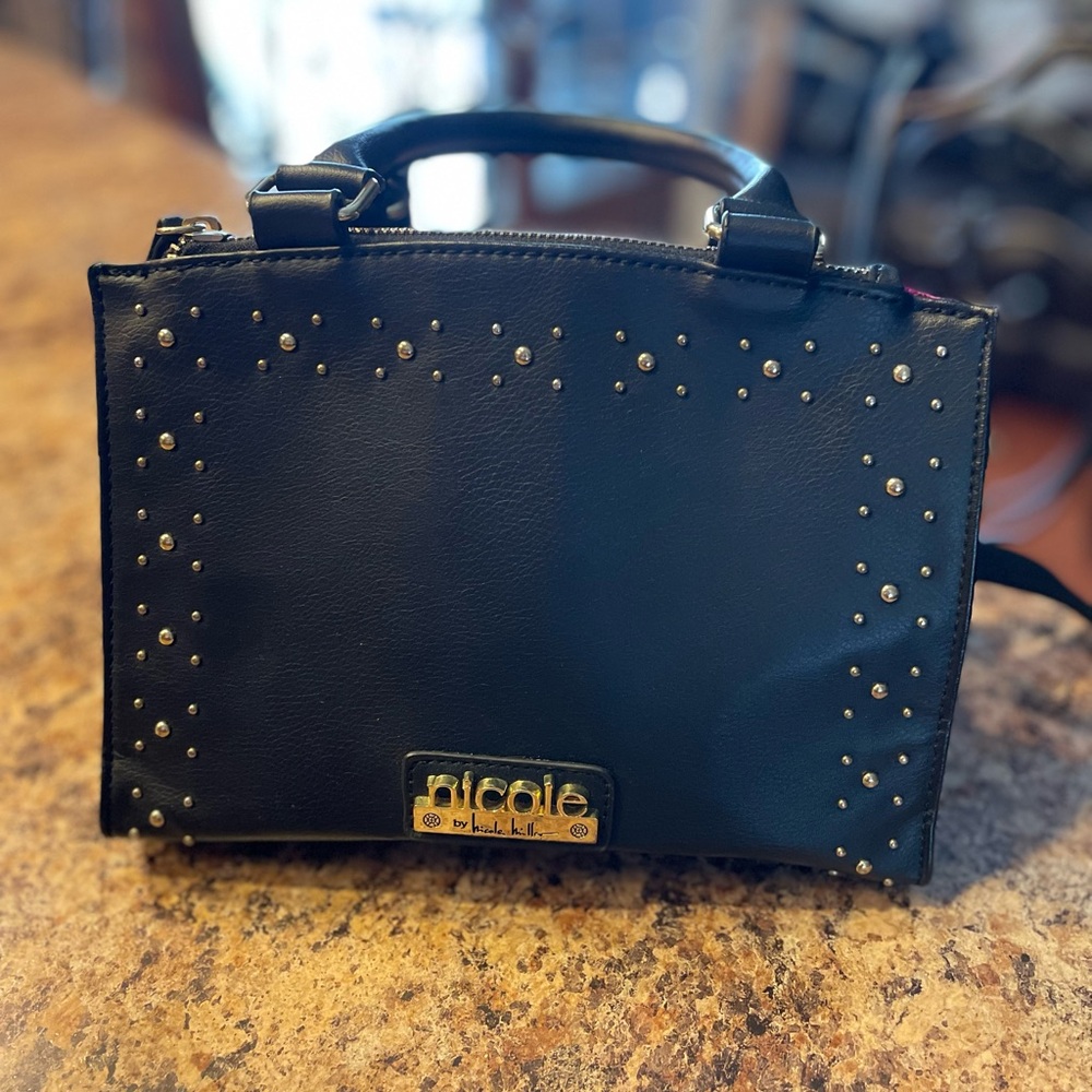 New Nicole Miller box purse cross body